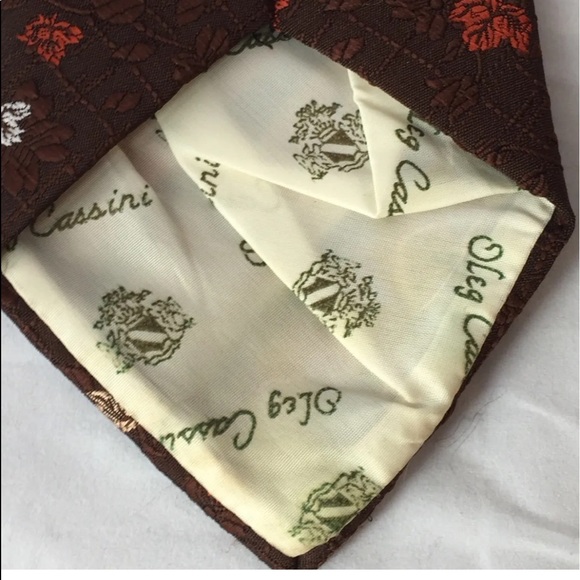 Vintage Oleg Cassini Brown Men Neck Tie Floral As Is - Picture 2 of 11
